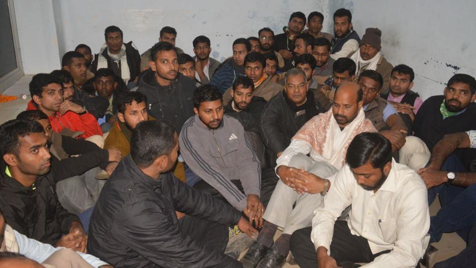 Thirty two priests and seminarians were detained in Satna after they were attacked by a Bajrang Dal mob, apparently for singing Christmas carols. The attackers were barely touched. Photo credit: HT Thirty two priests and seminarians were detained in Satna after they were attacked by a Bajrang Dal mob, apparently for singing Christmas carols. The attackers were barely touched. Photo credit: HT
